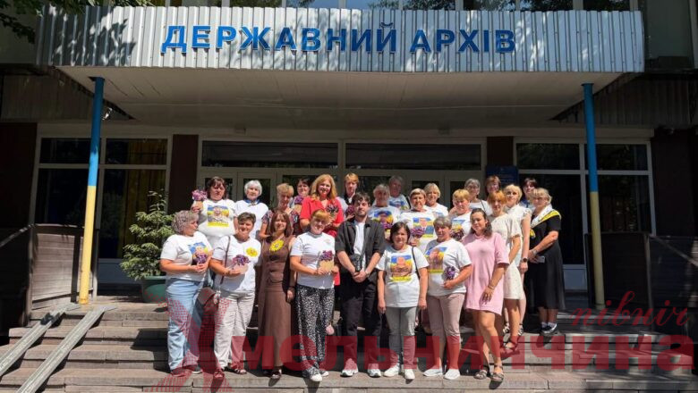 Історії, які не можна втратити: в обласному архіві відбулася зустріч із родинами полеглих Воїнів